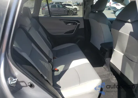 2022 Toyota Rav4 Xle Premium z USA, uszkodzony, nr VIN 2T3C1RFV4NC176765